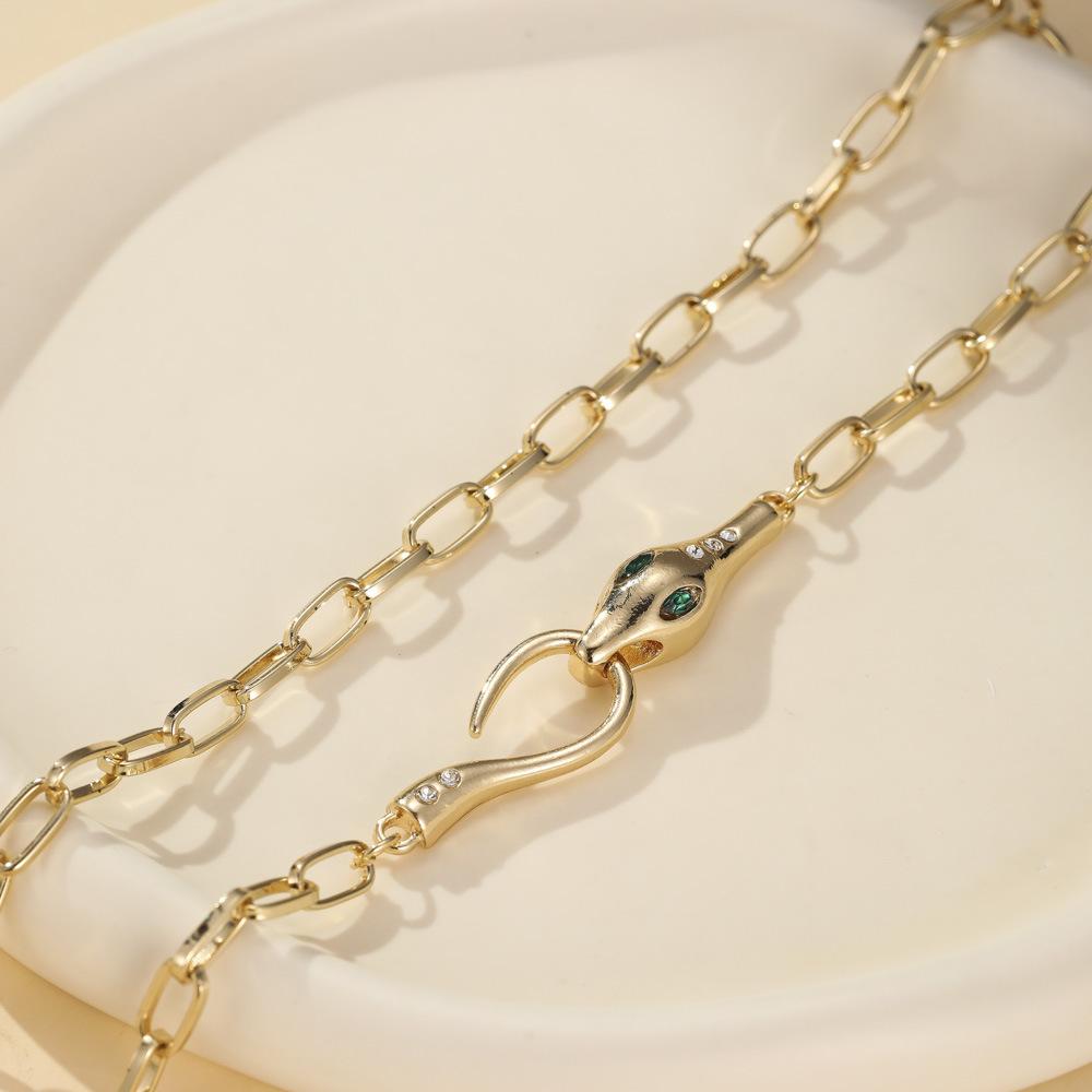 European and American High Temperament Metal Snake Diamond Necklace Retro Atmosphere Light Luxury Style Collarbone Chain Women
