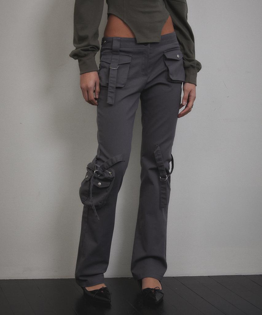 Bunteu Cargo Strap Pocket Pants (Charcoal)