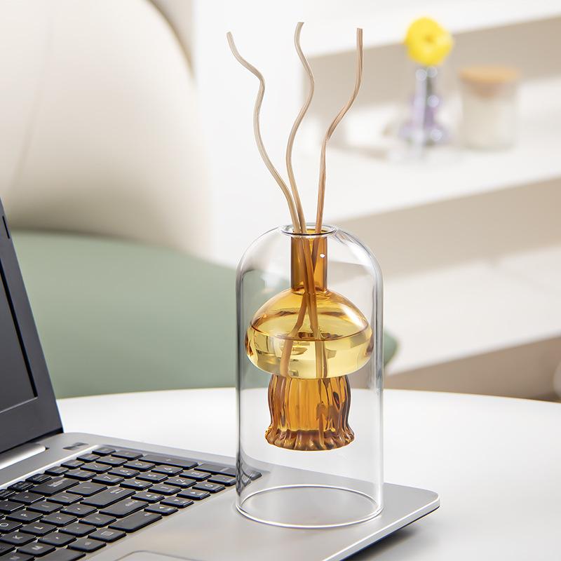 Glass Candlestick Cartoon Jellyfish Candle Holder Ocean Scented Bottle Essential Oil Candle Stick Holder Home Decoration