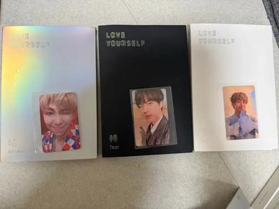BTS (Plný set) Balíček alb Bangtan Boys (Zahrnuje Poka + Samolepky s komponenty + Poznámkový blok atd.) Použitý
