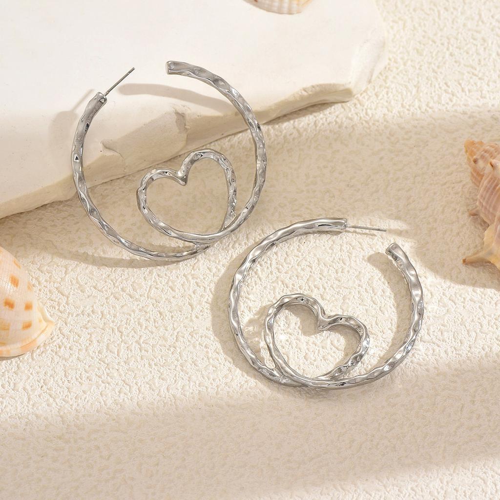 Gold Earrings Wholesale European and American Jewelry Accessories New Niche Light Luxury High-end Plain Ring Love Earrings Women