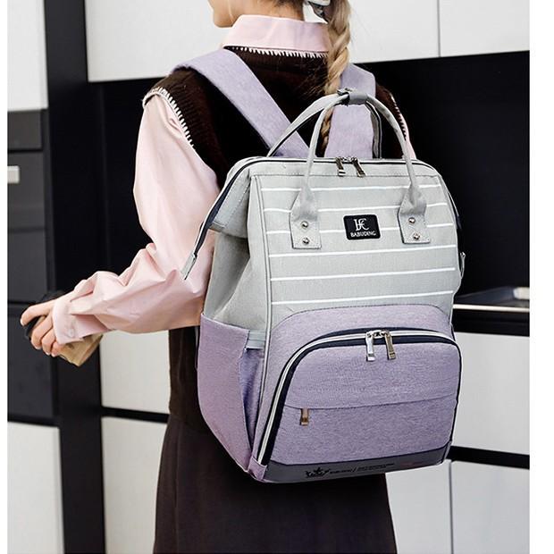 New lightweight luxury diaper bag, large-capacity multi-functional mommy bag, perfect for outings and preparing for childbirth