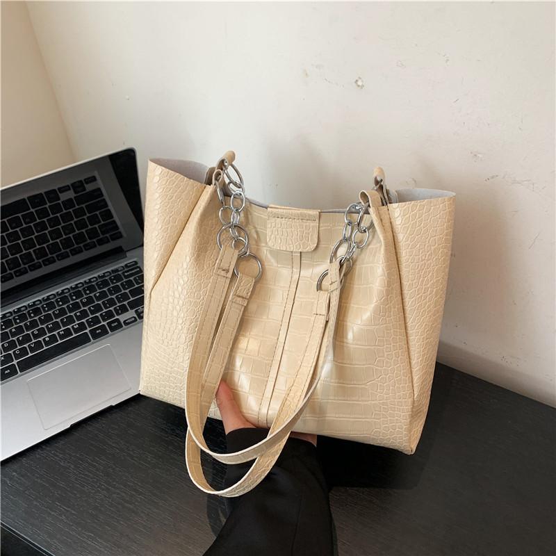 

Сумка Commuter большой вместимости женская 2024 весна повседневная новая модная ретро мода простая сумка через плечо подмышку