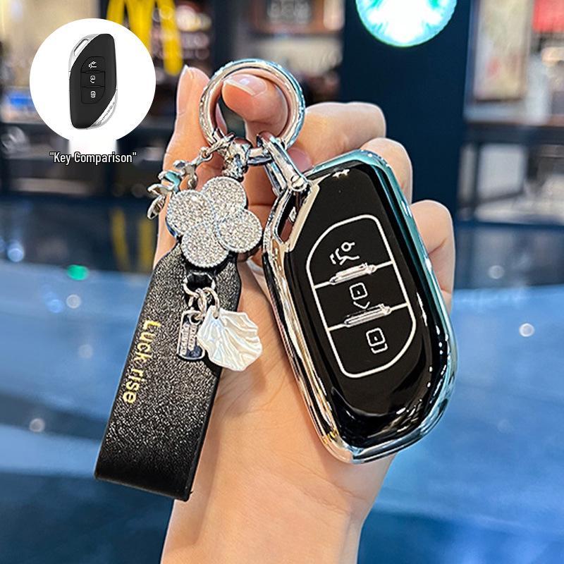 Dongfeng Fengxing T5 Evo/T5L Key Cover for Shengshi, New Yacht, and Thunder Models.