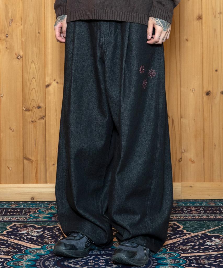 XTONZ Xp297 Pure Curved Wide Denim Pants (Black)