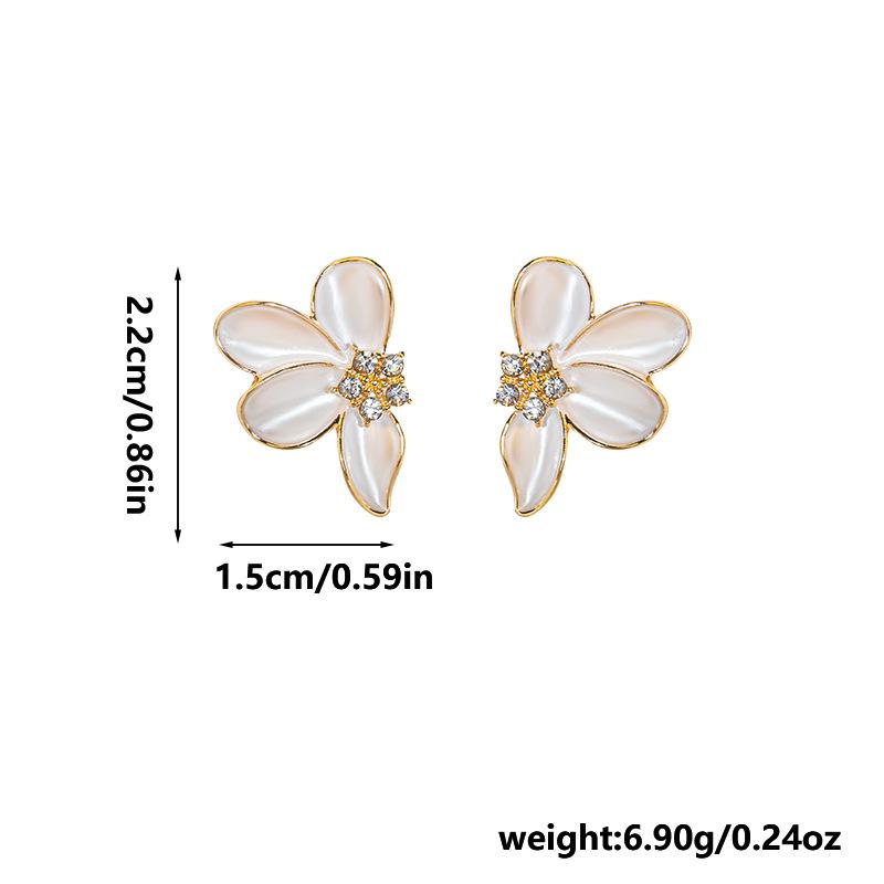 Silver Needle Dripping Oil Diamond Flower Earrings, Retro Hong Kong Style, High-End, Versatile Fashion Studs