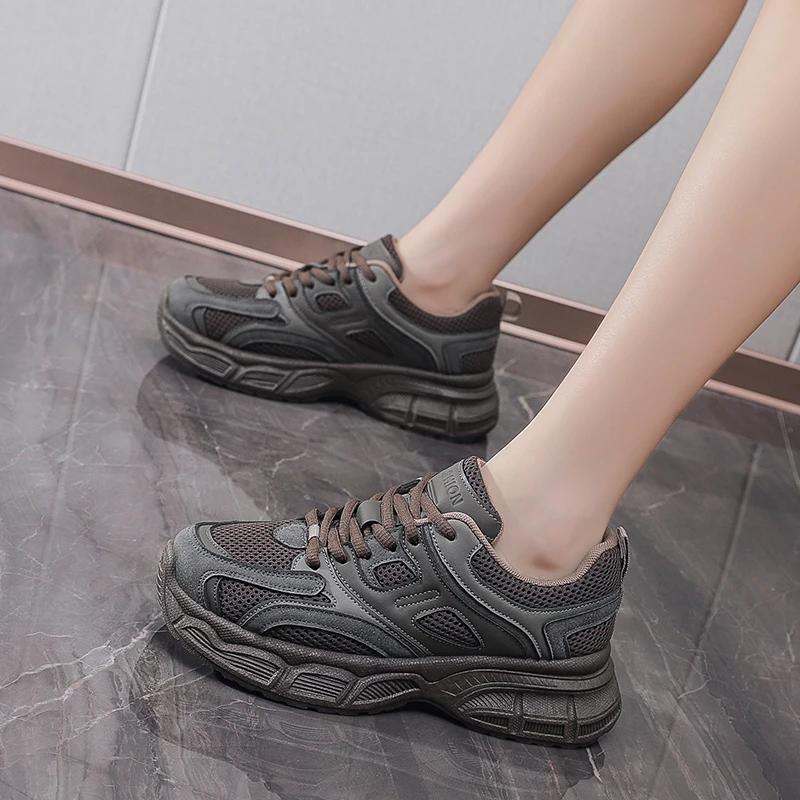 Fashion Women's Sneakers Outdoor Comfortable Mesh Breathable Running Shoes High Quality Designer Casual Platform Tennis Shoes