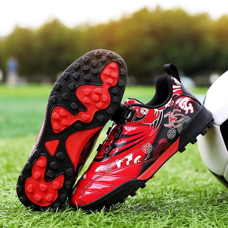 

Сломанная пружина профессиональная пряжка 2025 новые вращающиеся беговые кожаные шипованные туфли нескользящие детские футбольные бутсы спортивная обувь для мальчиков 39