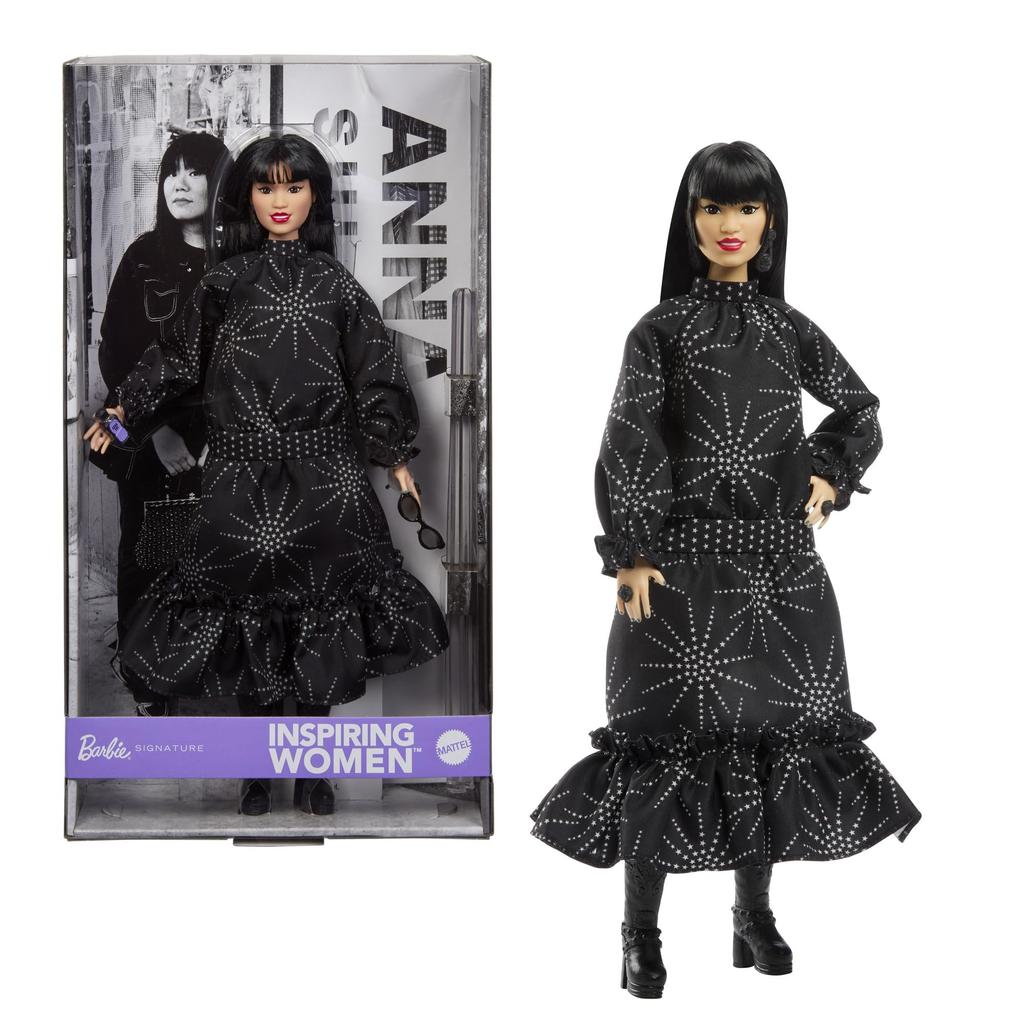 barbie Inspiring Woman Anna Sui Signature Black Ages 6 and JBJ26 Dress-Up Doll/House, Up, Black,