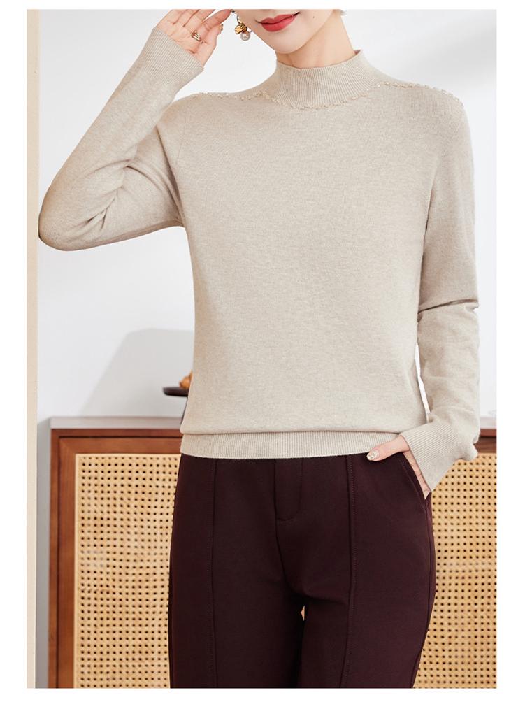 Elegant Knit Sweater for Middle-Aged Women - Autumn/Winter Solid Color Base Layer
