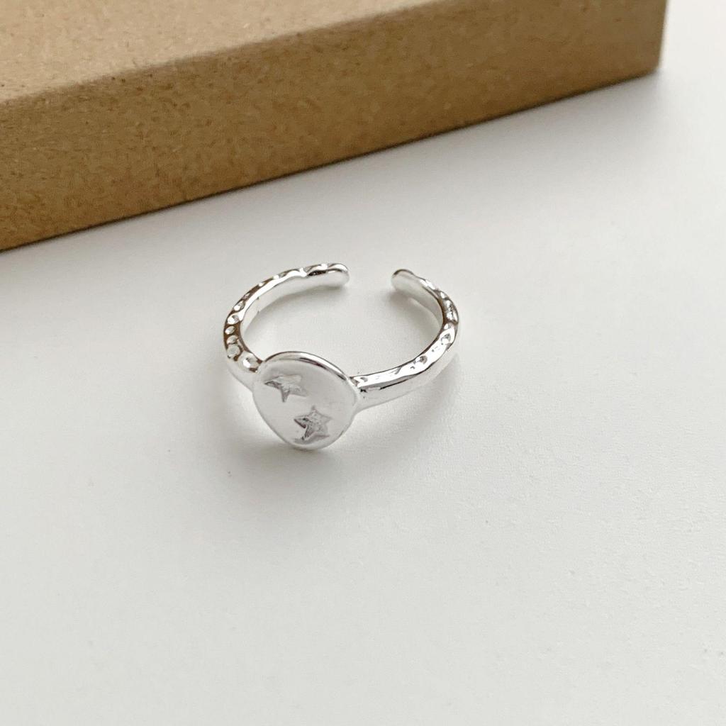 Geometrischer minimalistischer offener Ring für Frauen