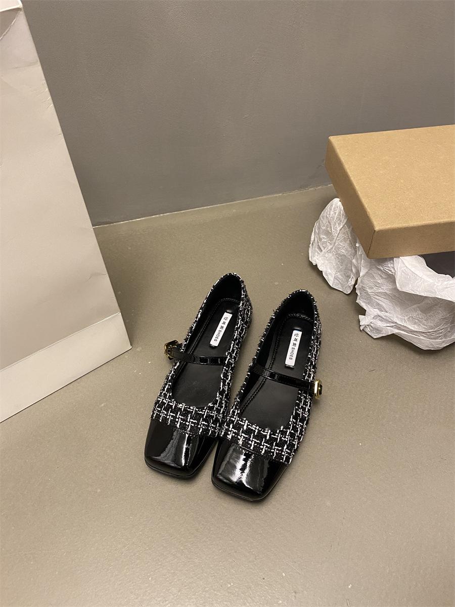 

French flat-bottomed small fragrant single shoes women s shoes 2025 new spring square head gentle temperament Mary Jane evening shoes 40 чёрный