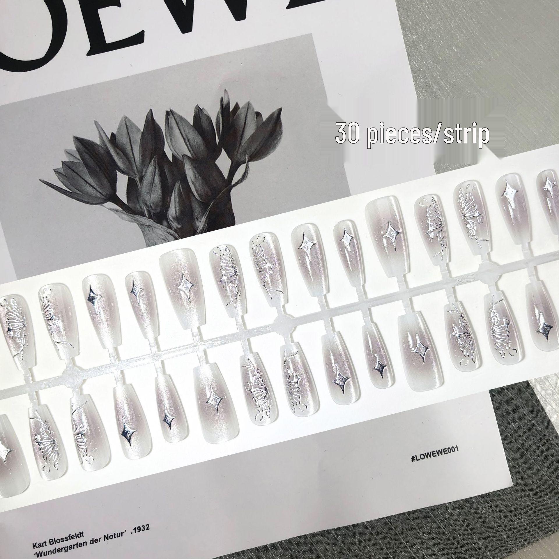 

Starlight Blush Silver Nails: 30-Piece High-End Cool Wearable Nail Art Patch XS/S/M