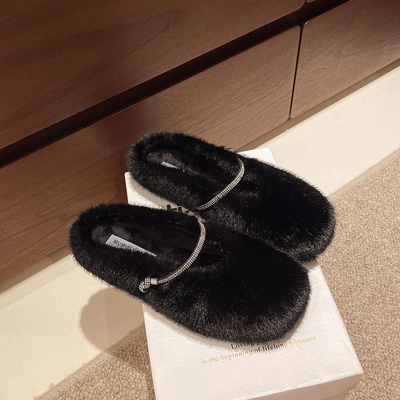 2025 autumn and winter Korean version cotton shoes plush shoes warm plush shoes soft-soled versatile slippers