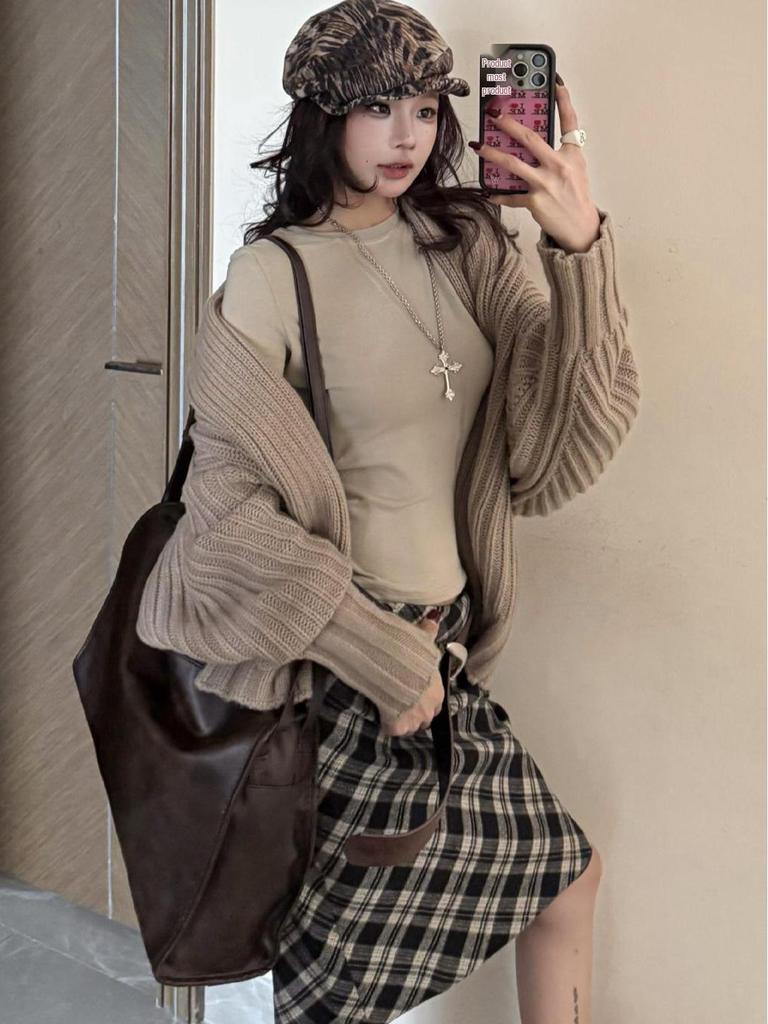 Korean Retro Wool Tweed Plaid Mid-Length Skirt for Women – Autumn/Winter Style