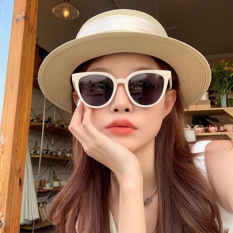 Flat Top Straw Hat Strapped Women's Summer Visor, Satin Versatile Straw Fashion Top Hat, Seaside Beach Hat