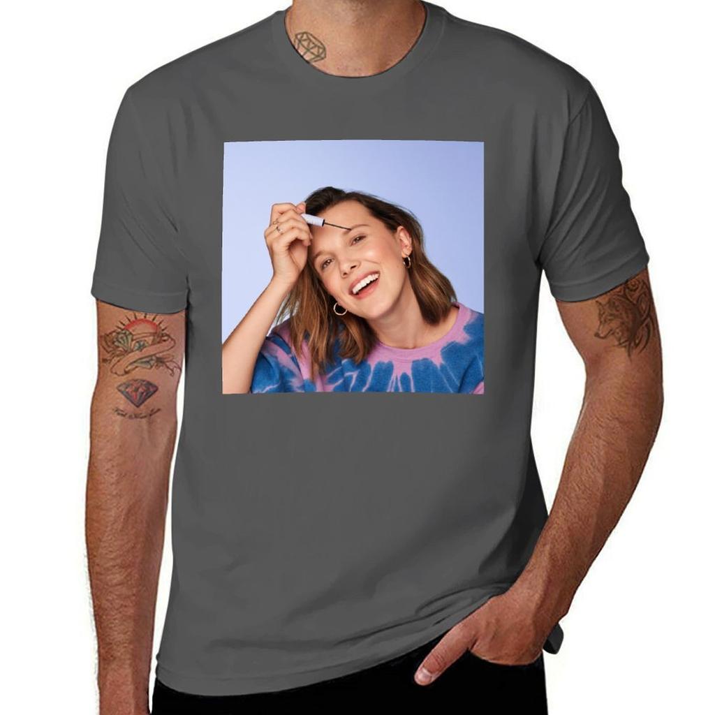 T-shirt Millie Bobby Brown T-shirt con Stampa Stile Urbano