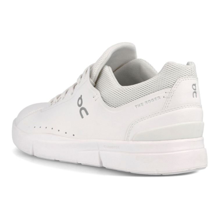 ON The Roger Advantage All White Men Tenisky 48.99456