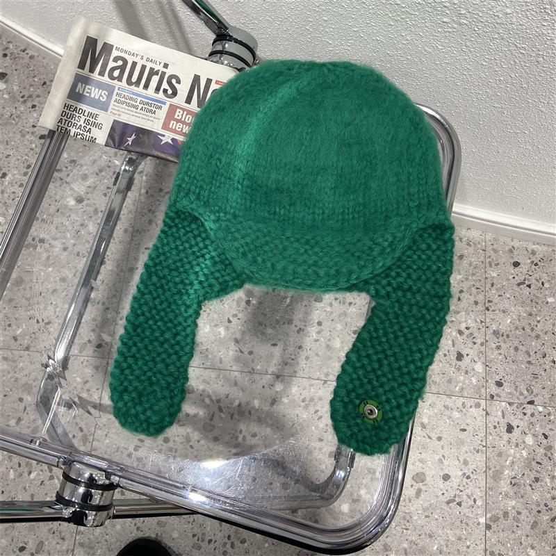 

Вязаная крючком шерстяная шапка ручной работы для женщин в корейском стиле, с защитой ушей, интегрированный шарф, ретро вязаная шапка на голову, зимняя теплая шапка-авиатор M（56-58cm）