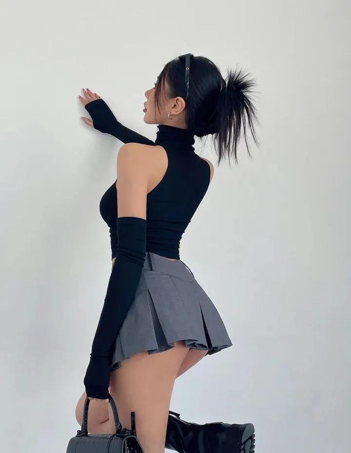 High Waist Pleated Mini Skirt with Belt Loops Casual Short Skirt for Women Schoolgirl Style Skater Skirt