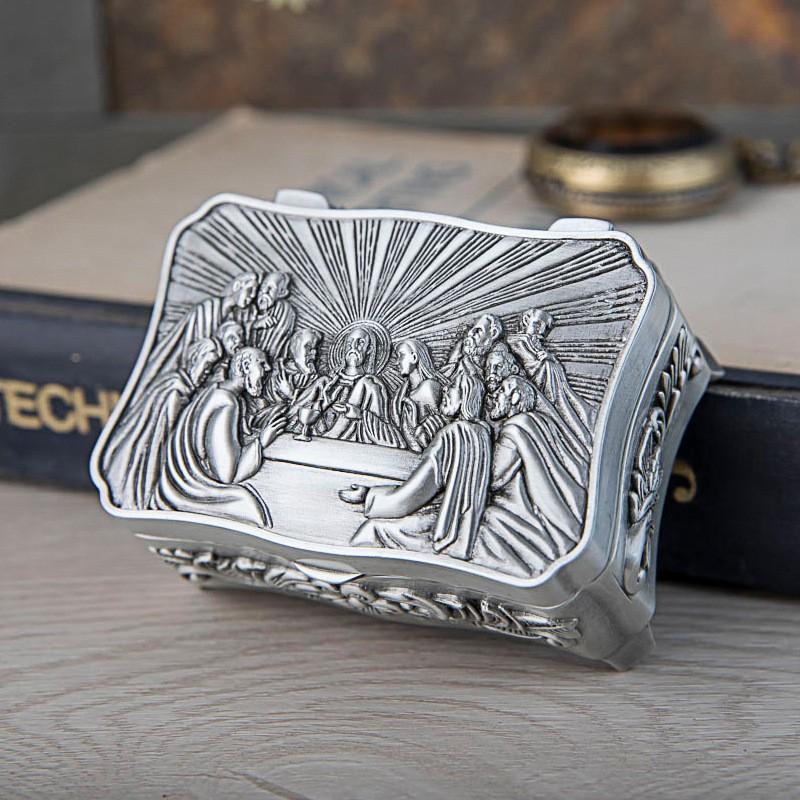 Elegant Metal Jewelry Box With Relief Carving Design Compact Desktop Organizer Necklaces Earrings
