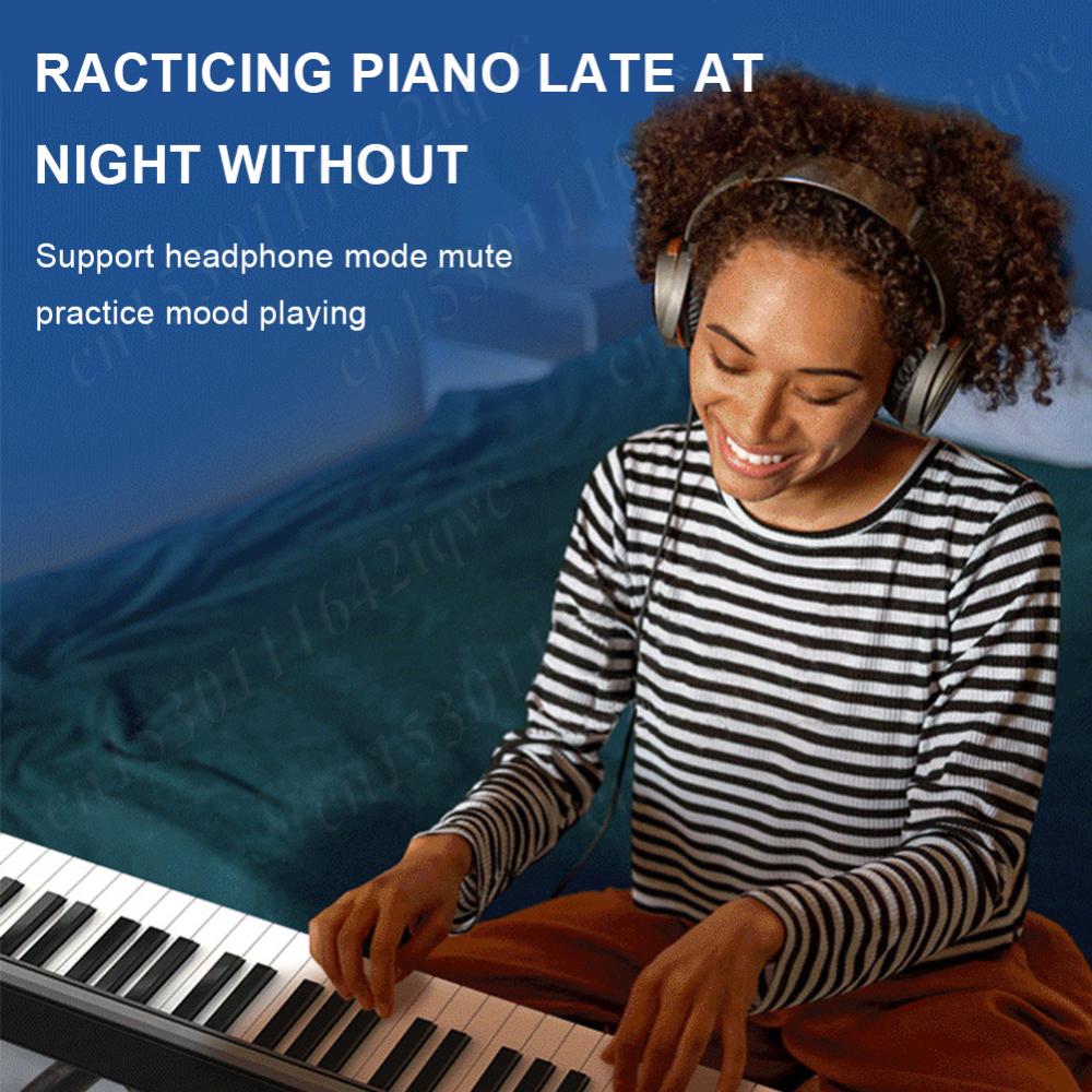 Folding Piano 88 Key Keyboard with BT MIDI Portable Electric Keyboard Digital Piano with Sheet Music Stand Pedal and Piano Bag