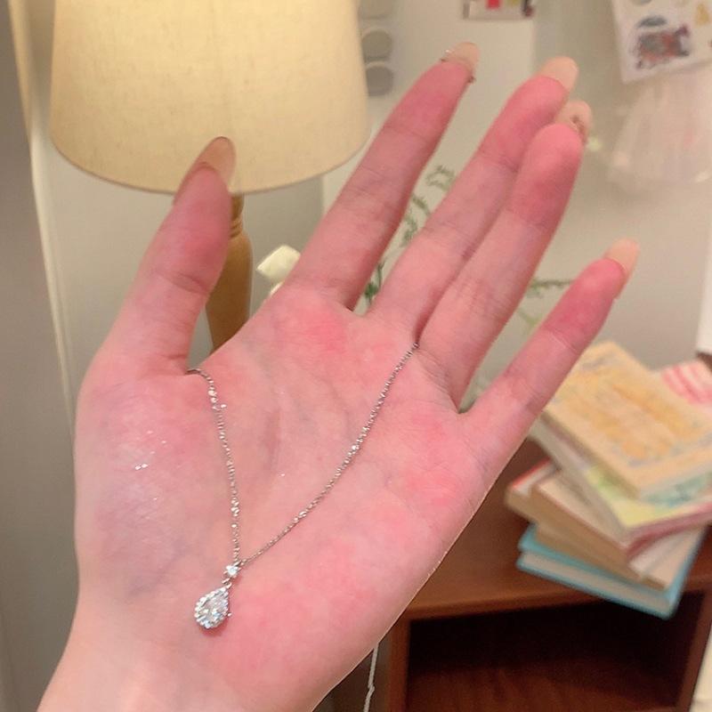 S925 Sterling Silver Necklace for Women , Waterdrop Pendant Light French Style Necklace , 2024 New Arrival