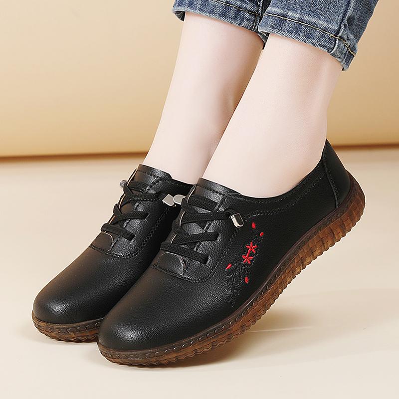 Women Soft Loafers Casual Elegant Summer Sneakers Breathable Embroidery Leather Moccasins Shoes Plus Size