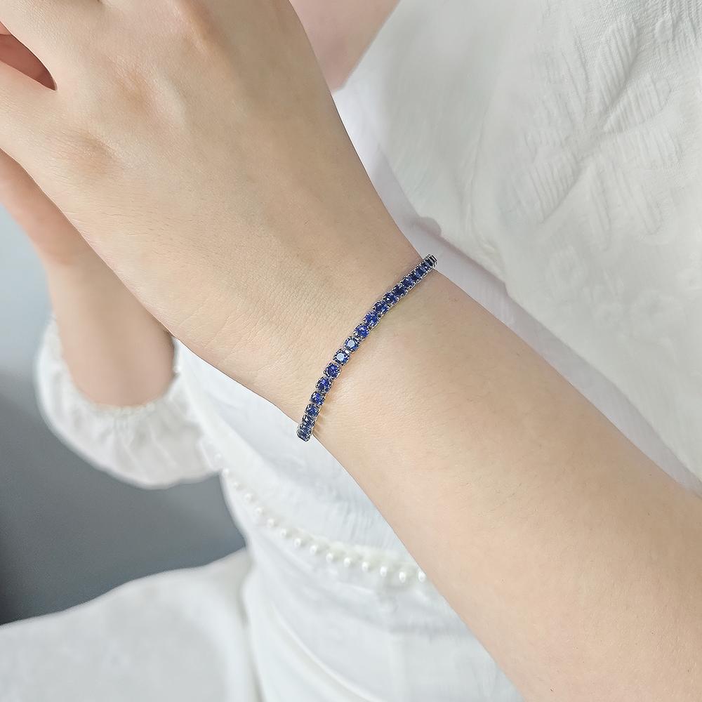 2025 New Arrival Luxury Round Blue Color On Hand Bracelet Bangle for Women Anniversary Gift Jewelry Bulk Sell S5787