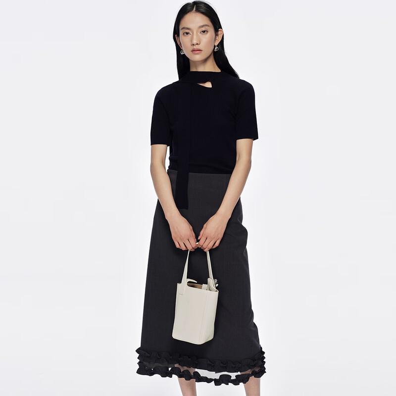 Women's Fashion Bow-Tie Knit Top