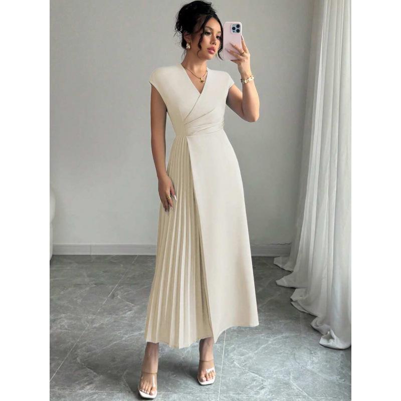 Europe, America 2026 summer new elegant casual vacation dress simple V-neck pleated dress S
