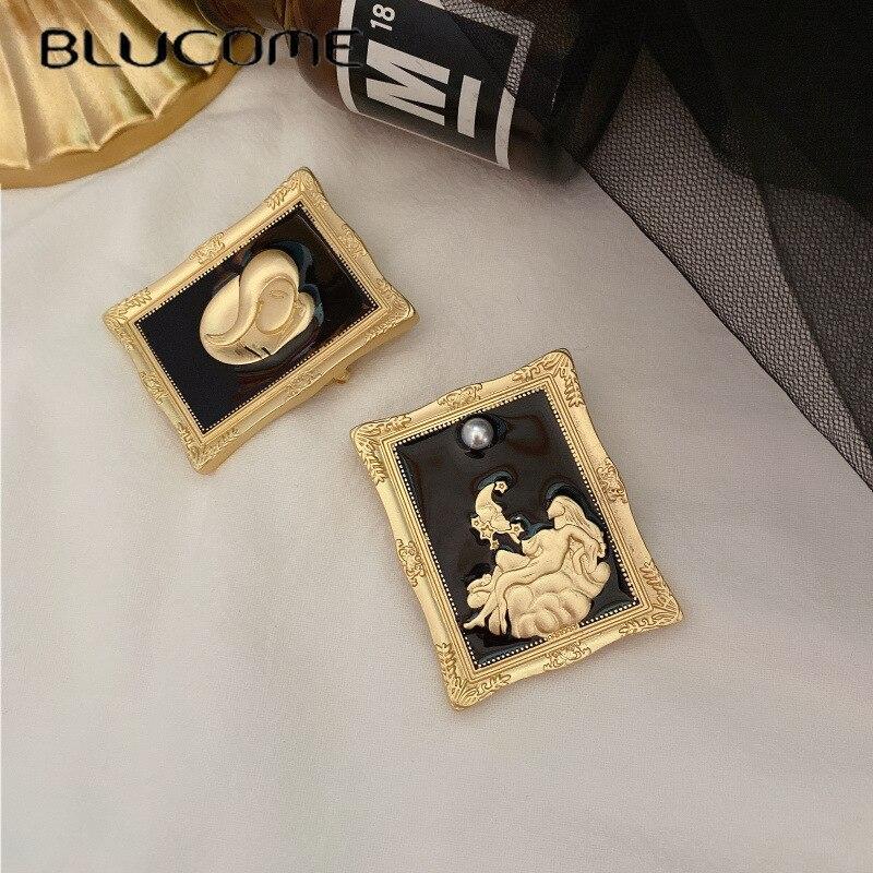 Vintage Baroque Matte Gold Picasso Oil Painting Brooches For Women Enamel Art High-Quality Moon Girl Brooch Hijab Pins