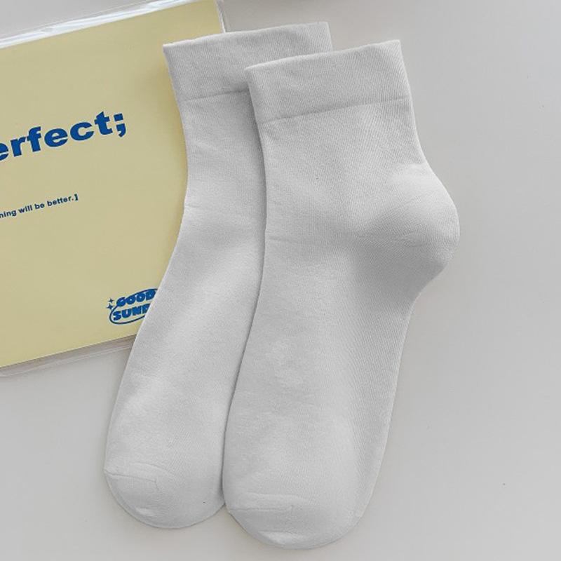 Colorful Women's Pure Cotton Socks - Sweat-Absorbent, Breathable, High Elasticity, No-Binding Ankle Pile, Ideal for Postpartum & Sports.