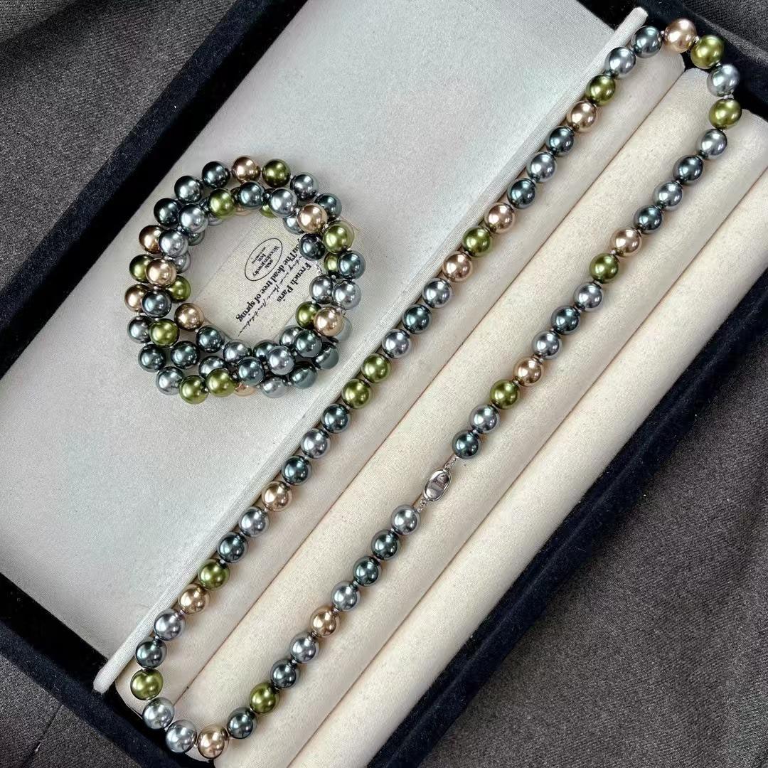 Vintage Morandi Malachite Green High Quality Strong Highlight Imitation Pearl Necklace Collarbone Chain Sweater Chain