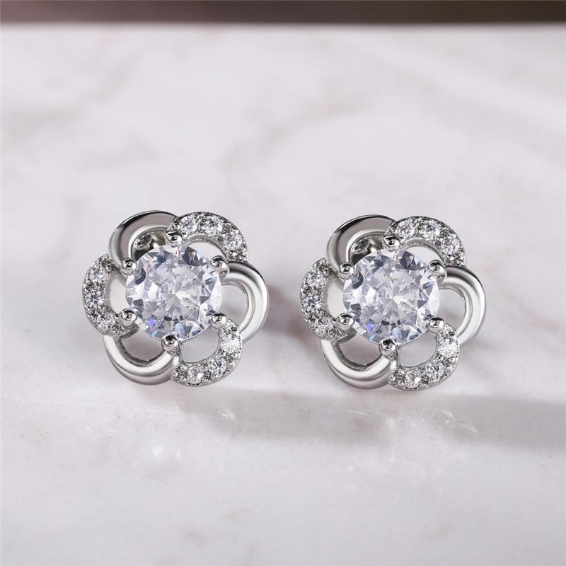 New Silver Color Flower Earrings for Women Inlaid Shiny White Cubic Zirconia Romantic Bride Wedding Ear Stud Fashion Jewelry