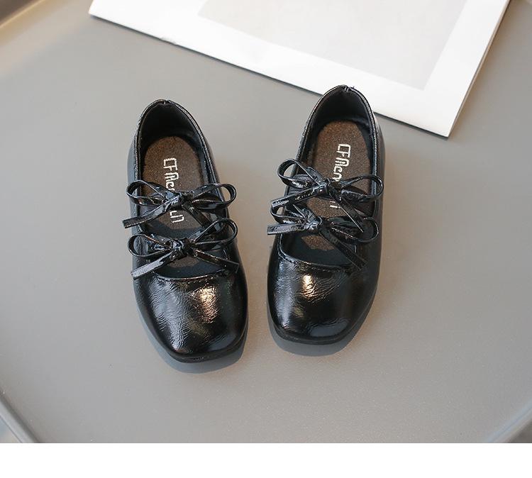 2026 Spring Children's Square Toe Leather Shoes for Baby Girls with Double Bow - New Korean Style