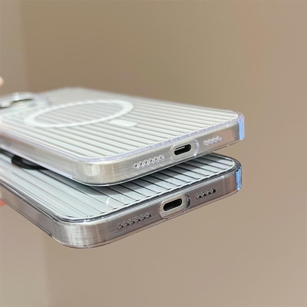 New Magnetic Suction Mobile Phone Case for Apple 15 Pro Max, 14 Pro, 13 - High Transparent, Ultra-Thin, Frosted Design