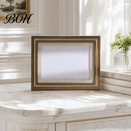 Lightweight Resin Photo Frame Vintage Frame, Art Mat Picture for Tabletop Display Artistic & Wall Mount, Decorative Studio Portrait Photos Durable