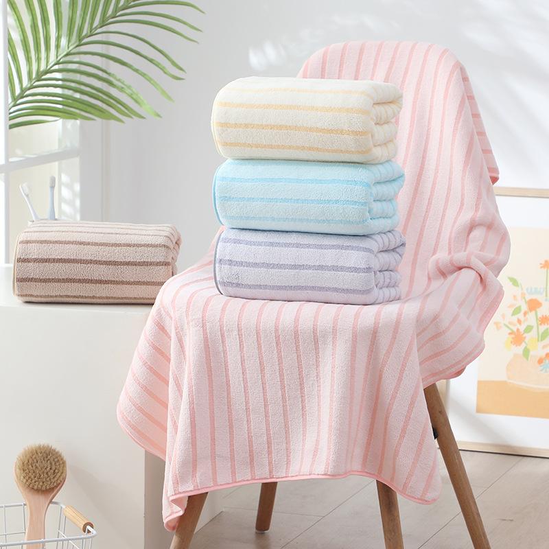 Stripe Bath Towel  , Soft, Absorbent, Quick-Drying, Refreshing & Durable. The Nap Blanket Is Very Suitable for Home, Beach And Outdoor Use