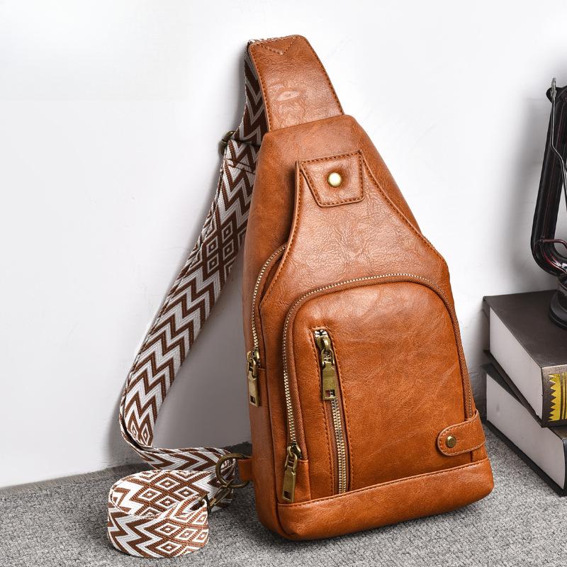 

Чоловіча нагрудна сумка, універсальна сумка через плече, багатофункціональний водонепроникний маленький рюкзак для вулиці, чоловіча сумка 17X5X32CM коричневий