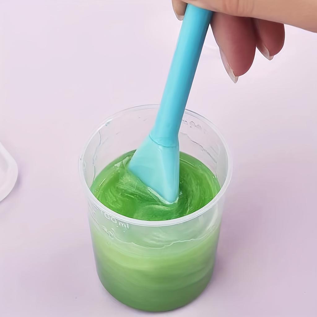 1pc Multi-Color Soft Silicone Brush Perfect for DIY Resin Crafts, Glue Mixing & Easy Cleaning - Versatile Scraper Tool with Ergonomic Handle