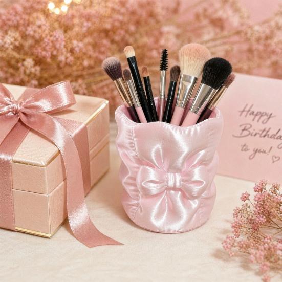 Concealer Brush Cup 3D Printed Bow Makeup Holder, Large Capacity Beauty Tool Container Desk Organizer, Bowknot Pencil Holder Storage Portable
