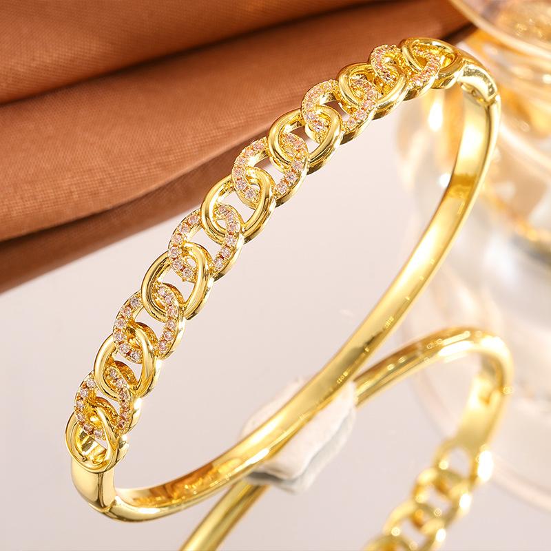 European and American Exquisite Copper Micro-buckle Bracelets with High-end Design Open-ended Bracelets