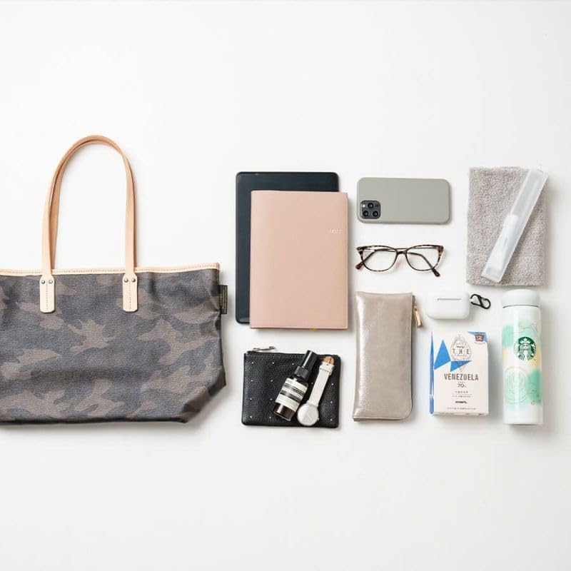 Utka L size tote tanned PVC water commuting to work or adult camouflage [Heini] bag, leather, camouflage, A4, repellent, lightweight, ladies, school,