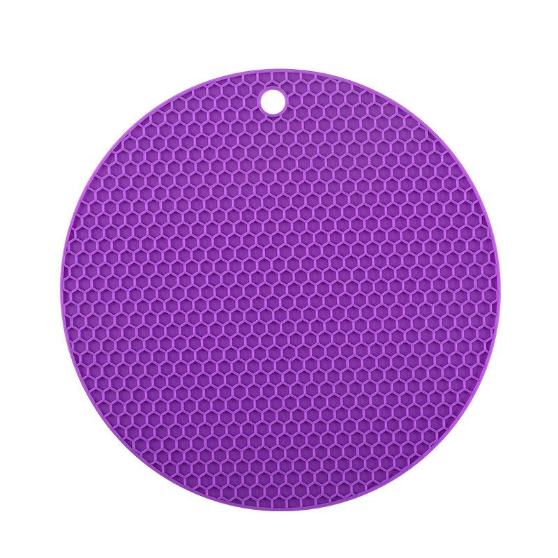 Xuanjun Nordic Style Silicone Honeycomb Insulation Mat: Versatile Air Fryer & Pot Coaster, Customizable Design.