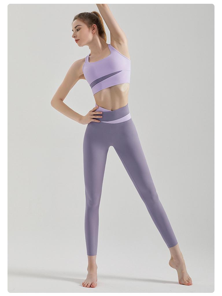 High-Impact Women's Color-block Yoga Set: Shockproof Sports Bra & Vest