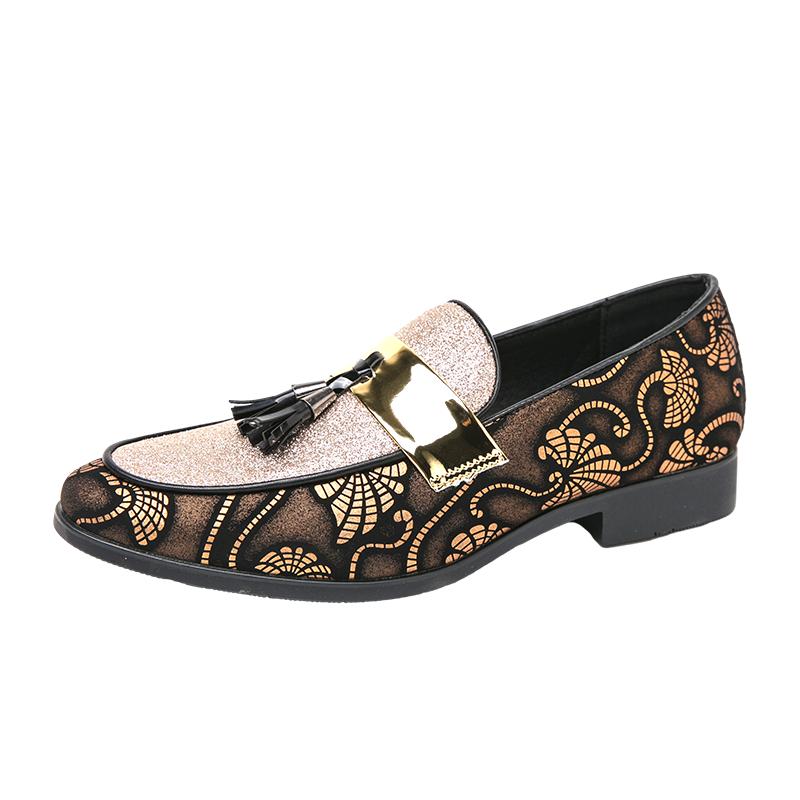 Fashion 2024 New Spring Tassel Men's Shoe Golden Nightclub Casual Shoes Loafers Mens Shoes Slip-on Comfort Shoes Fashion Trends for Men
