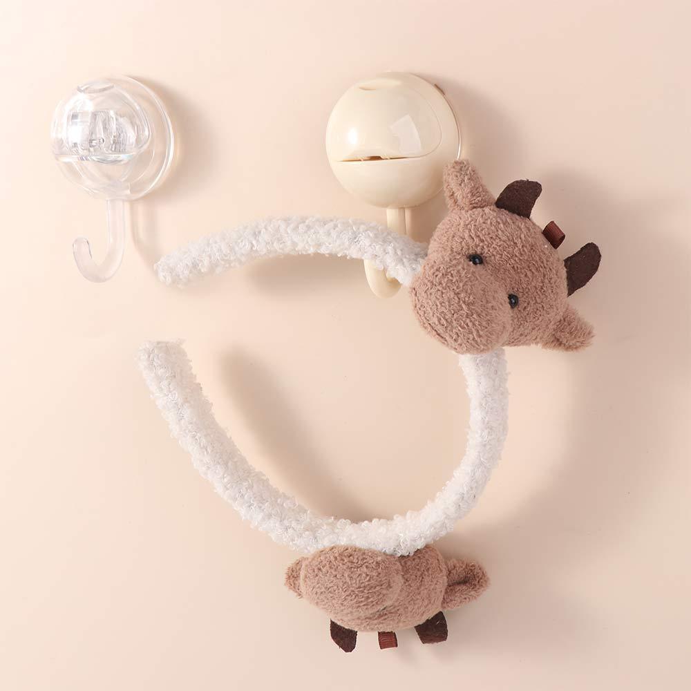 2Pcs Decorative Suction Cup Hook Plastic Towel Hanger Convenient Clothes Towel Storage Hook  Kitchen