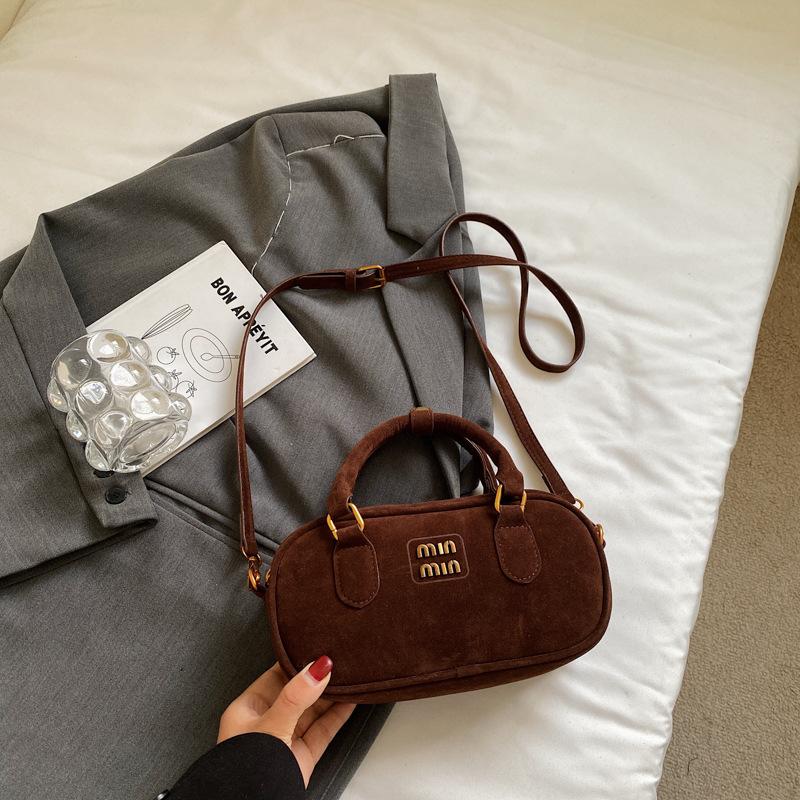 Retro portable pillow small square bag women s autumn new trendy fashion shoulder messenger bag