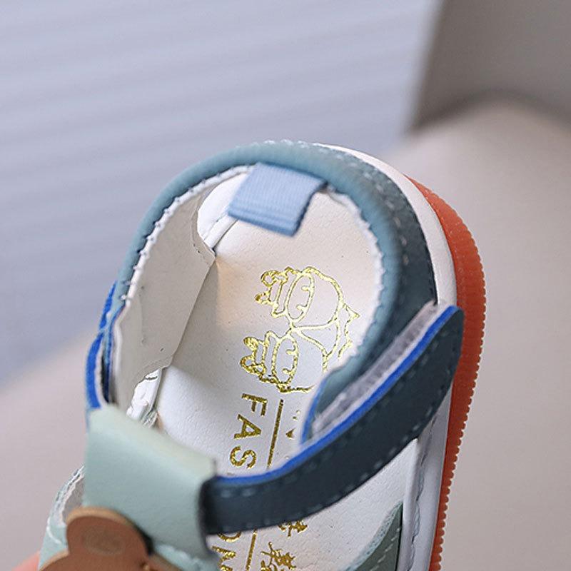 Summer Shoes for Boys and Girls 1-2 Years Old, Infant Squeaky Shoes with Sound, Soft-Soled Walking Sandals.